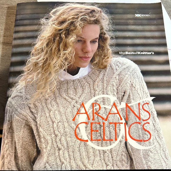 The Best of Knitters  Arans Celtics- Knitting Pattern Book - Picture 1 of 2